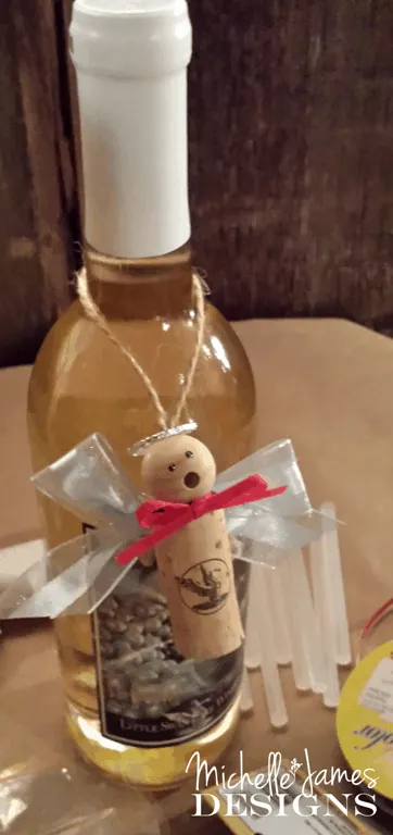 Angel Cork Craft - www.michellejdesigns.com