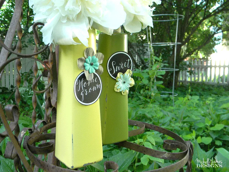 These shampoo bottles from Trader Joes are the perfect plastic bottle upcycle. I painted them and created some awesome vases with a farmhouse style. - www.michellejdesigns.com