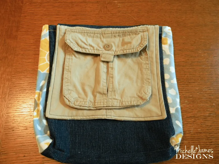 Messenger Bag - www.michellejdesigns.com - Recycled fabric, denim and cargo shorts all to make this fantastic messenger bag!