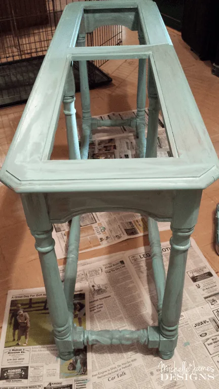 Beach Inspired Sofa Table - www.michellejdesigns.com - I was happy to help create this beachy sofa table for a friend. Look how we transformed it from dullsville to beachy keen!