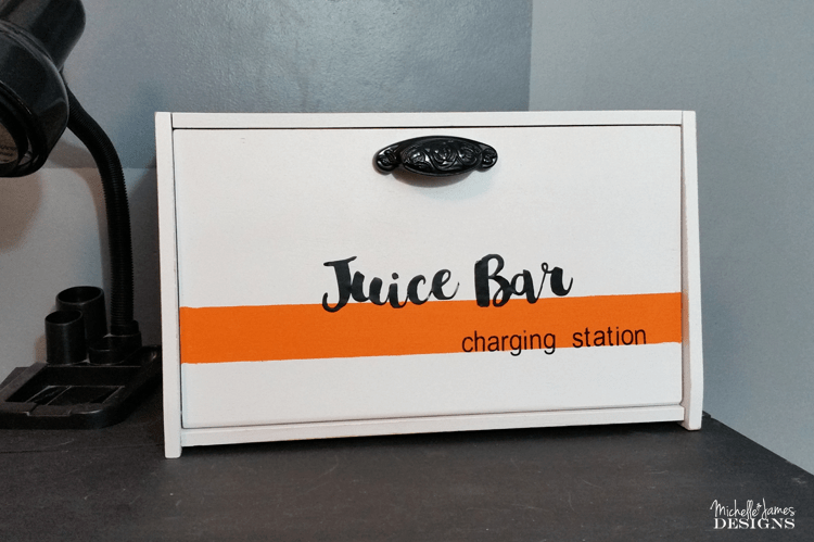 Guest Room Juice Bar - www.michellejdesigns.com - let me show you how I created a juice bar charging station for our guest room!