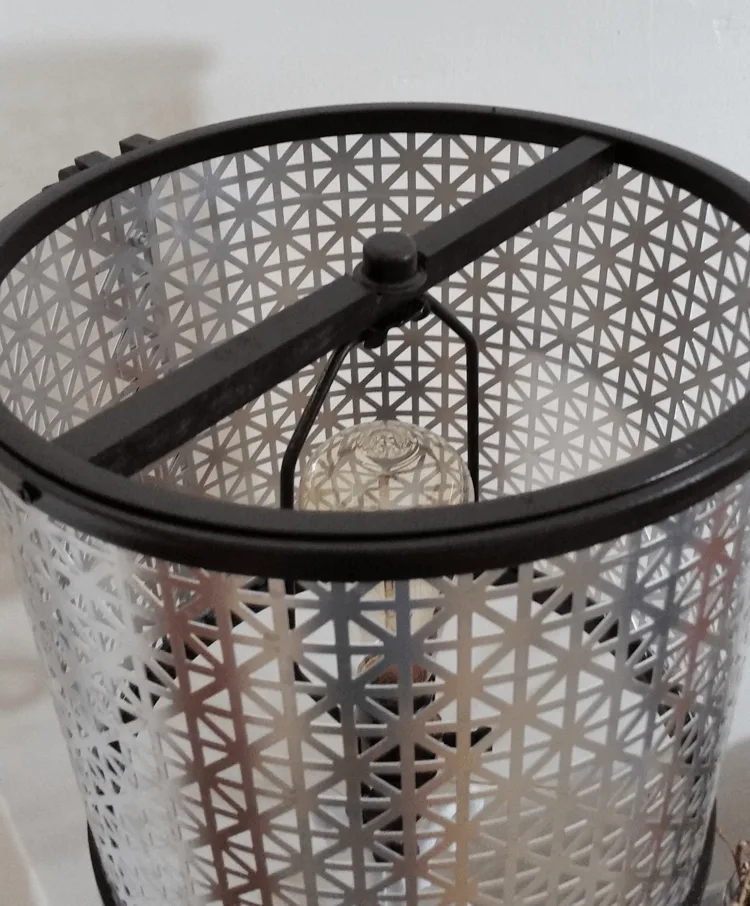 How To Create A Diy Metal Lampshade, Mesh Lamp Shades