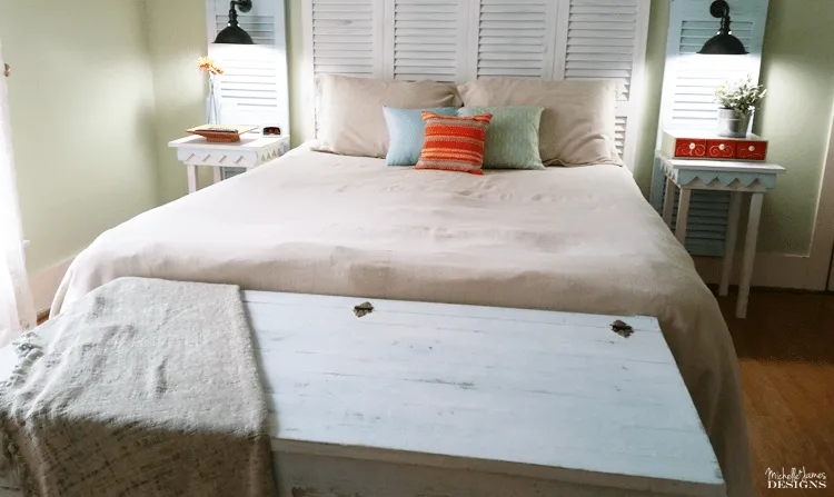 How to Give Your Furniture a Beachy Look - www.michellejdesigns.com - In this post I am using an amazing product that will help you achieve the chippy, beachy look each and every time!