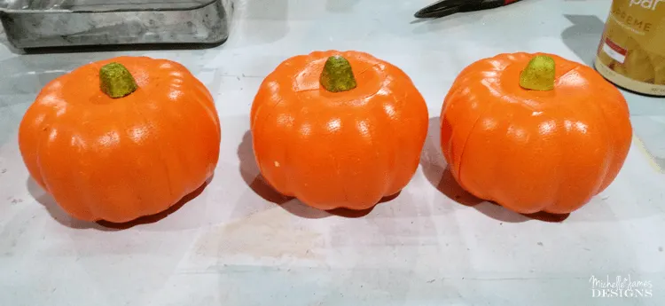 How-To-Transform-Foam-Pumpkins-Into-Pretty-Fall-Decor - www.michellejdesigns.com - I used paint to transform some hideous, bright orange pumpkins into pretty fall decor.