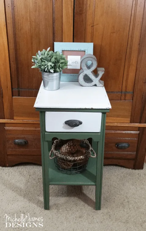 Tired Telephone Table - www.michellejdesigns.com - I transformed this tired telephone table into a beautiful piece of new found love with Fusion Mineral Paint.