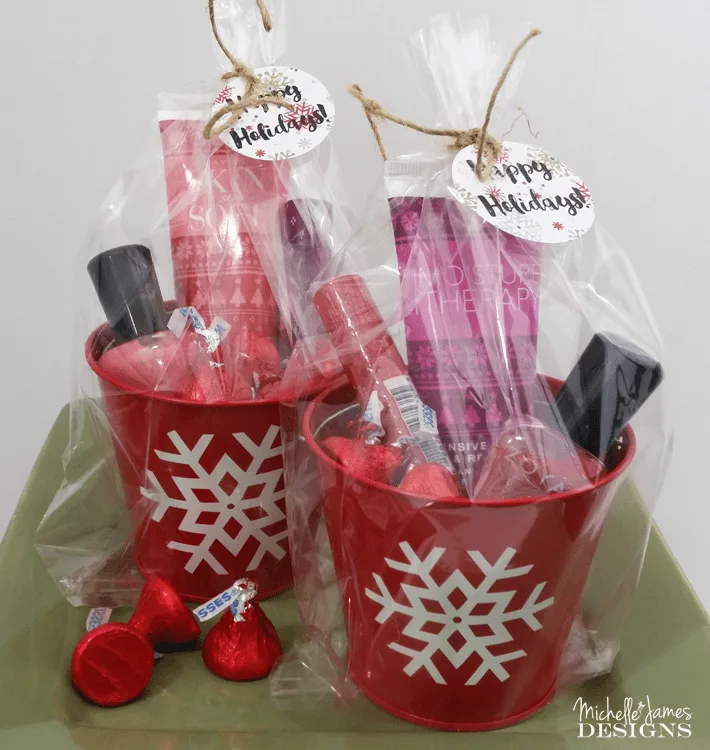 Handmade Gifts Ideas For Different Occasions & Recipients