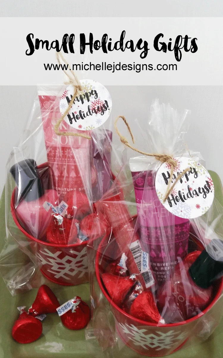 Small Gifts for Co-Workers - www.michellejdesigns.com - Create great packaging for small gifts for co-workers with Oriental Trading! (sponsored)