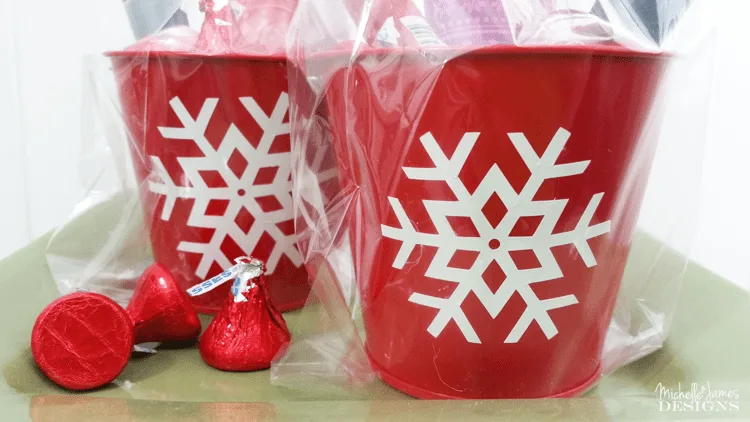 https://michellejdesigns.com/wp-content/uploads/2016/12/Red-Pails-with-Snowflake-copy.png.webp