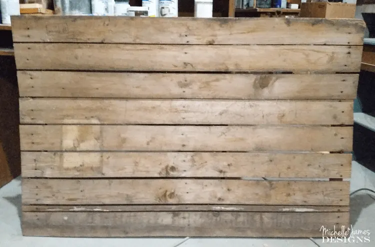 Using an old wood sign and some rusty letters from Custom Cut Decor I was able to create a rustic farmhouse sign that is perfect in our guest room!