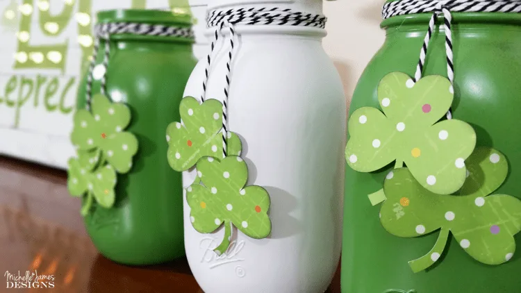 There are some amazing St. Patrick's Day projects out there. I am showing you some mason jar favorites that you would be proud to make and show off in your home.