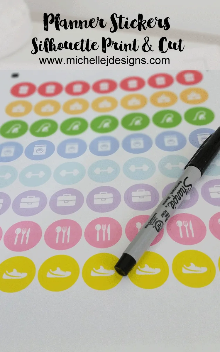 These free planner stickers can be printed then cut on the Silhouette Cameo. They are perfect for adding even more organization to your planner!