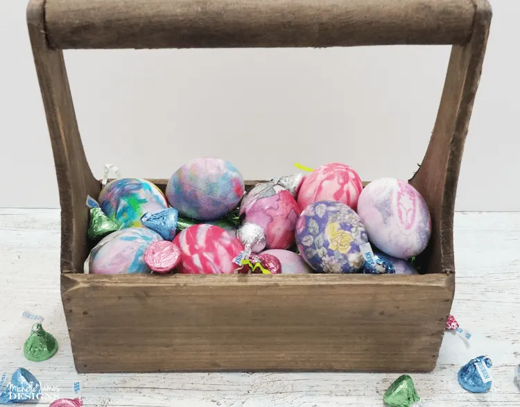 Dyed Eggs are not usually my thing but this amazing way of using silk ties to color the eggs is brilliant! www.michellejdesigns.com