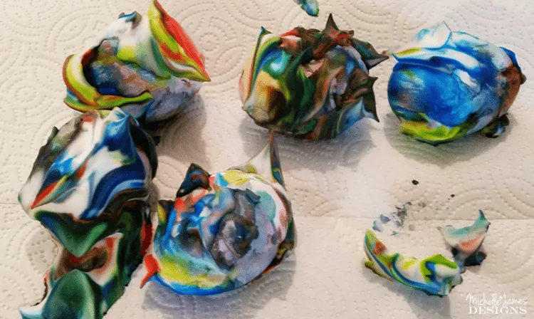 Dyed Eggs are not usually my thing but this amazing way of using silk ties to color the eggs is brilliant! www.michellejdesigns.com