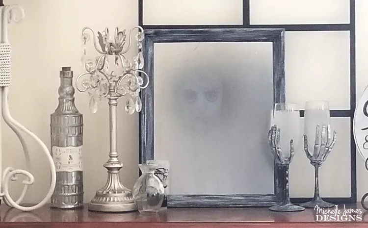 scary mirror reflection drawings