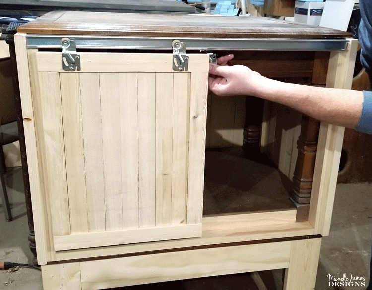 We transformed two end tables into a DIY farmhouse style cat litter box furniture to conceal a litter box. #NutrishForCats #NutrishPets #catfurniture #diy #farmhousestyle - www.michellejdesigns.com