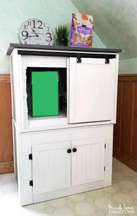 We transformed two end tables into a DIY farmhouse style cat litter box furniture to conceal a litter box. #NutrishForCats #NutrishPets #catfurniture #diy #farmhousestyle - www.michellejdesigns.com