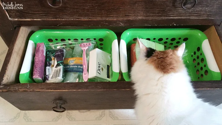 These drawers in my bathroom needed a lot of work. Some bathroom drawer organization was definitely in order. #organizing #organize #drawerorganization - www.michellejdesigns.com