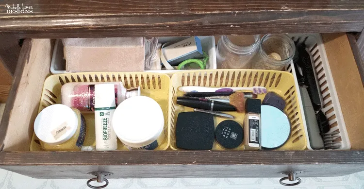 These drawers in my bathroom needed a lot of work. Some bathroom drawer organization was definitely in order. #organizing #organize #drawerorganization - www.michellejdesigns.com