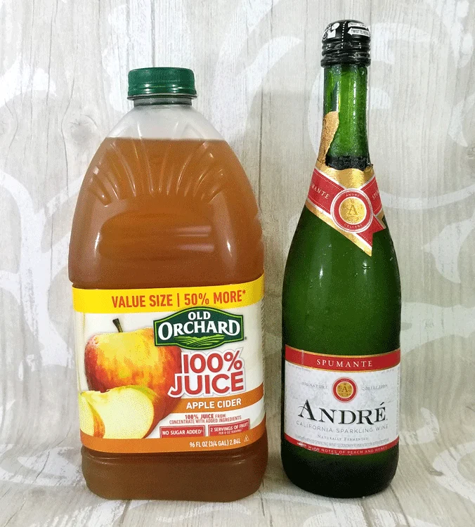 This easy fall apple cider mimosa recipe is the perfect drink for a fall brunch! With only 2 easy to find ingredients you will make it again and again! www.michellejdesigns.com - #michellejdesigns #applecidermimosa #fallcocktail #falldrinks #applecidercocktail