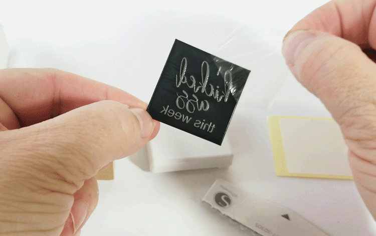 Create your own unique DIY rubber stamp using the Silhouette Mint machine! - #michellejdesigns #silhouettemint #diyrubberstamps