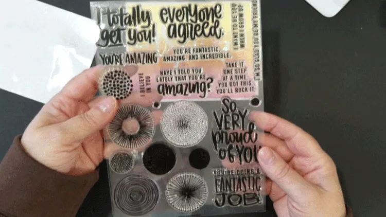 I love to show creative cardmaking ideas that are easy and look good. These cards combine a free vinyl cut file and some distress ink for a simple, colorful look - www.michellejdesigns.com #styletechcraft #opalvinyl #styletechcraftopal