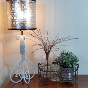 DIY Metal Lampshade - www.michellejdesigns.com - I created this from a piece of metal and some embroidery hoops and you can too!