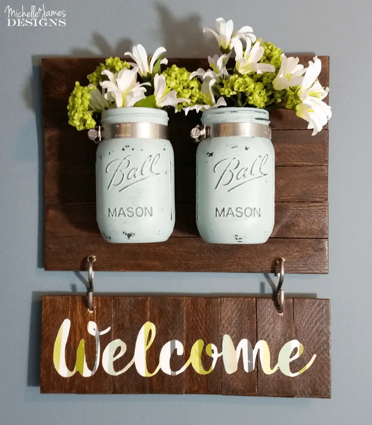 Painted Mason Jar Welcome Sign - www.michellejdesigns.com - A fun painted mason jar project for your home!