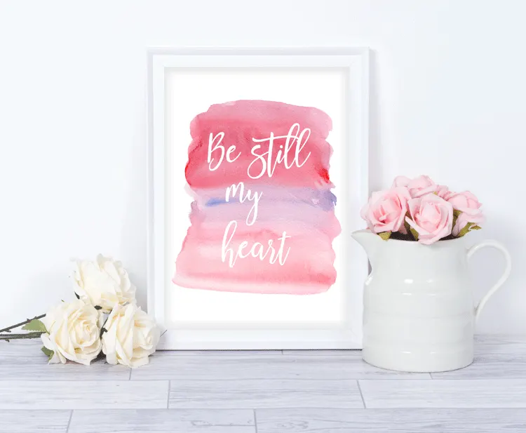 I love nice artwork that doesn't cost a fortune. These digital Watercolor Love Wall Prints are pretty and perfect for a little bit of Valentine's Day Decor - www.michellejdesigns.com